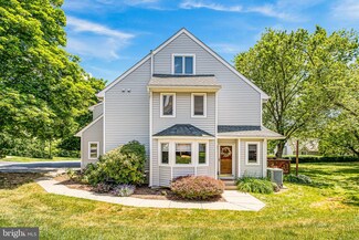 27 S Orchard Ave, Kennett Square, PA 19348