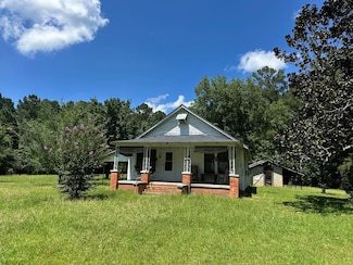 1900 N Pine Ave, Heidelberg, MS 39439