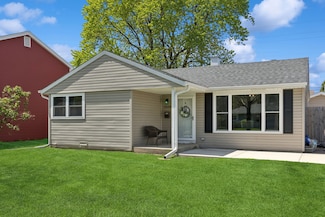 3609 Bobwhite Ln, Rolling Meadows, IL 60008