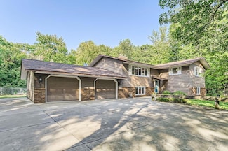 17715 University Ave NE, Andover, MN 55304