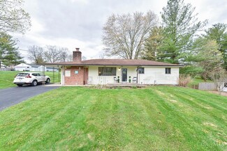 1839 Randall Dr, Mason, OH 45040