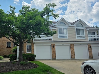 1023 Courtland Dr Unit 20, Buffalo Grove, IL 60089