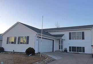 472 Maple Point Blvd, Mapleton, ND 58059