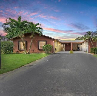 2647 SE 27th Ln, Boynton Beach, FL 33435