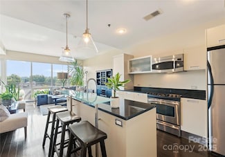 1133 Metropolitan Ave Unit 601, Charlotte, NC 28204