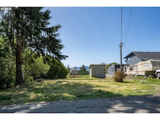 403 Evergreen Ave, Garibaldi, OR 97118
