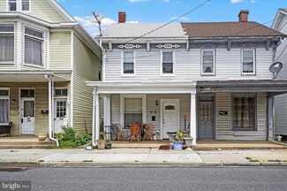 69 W Main St, Dallastown, PA 17313