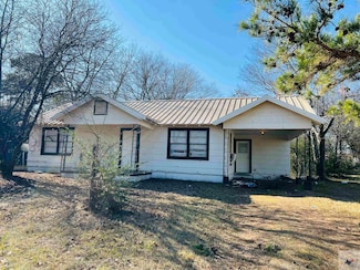 519 Artesian St, Texarkana, AR 71854