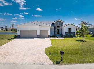 17320 Comingo Ln, Punta Gorda, FL 33955