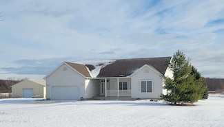 7105 N Elliston Trowbridge Rd, Martin, OH 43445