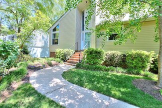 6925 Valley Haven Dr, Charlotte, NC 28211