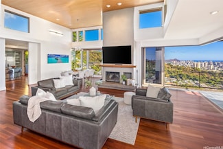 2960 Laola Place Unit A, Honolulu, HI 96813