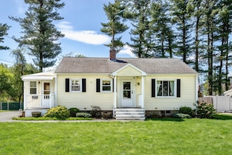 71 Harvey Johnson Dr, Agawam, MA 01001