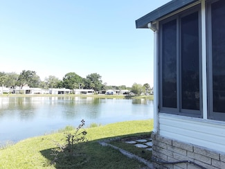 4618 Alpine Dr, Lakeland, FL 33801