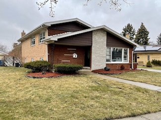10724 Leclaire Ave, Oak Lawn, IL 60453