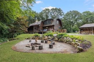 2081 S County Trail, West Kingston, RI 02892