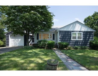 272 Woodcliff Rd, Newton Highlands, MA 02461