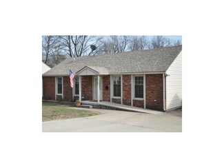 7707 W 64th Terrace, Mission, KS 66202