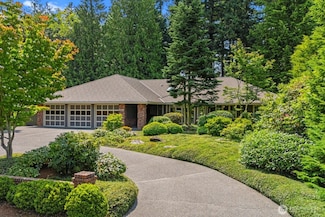439 NW 162nd St, Shoreline, WA 98177