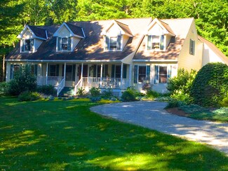 90 Dunmore Ct, Lenox, MA 01240