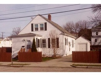 53 Aldine St, Providence, RI 02909