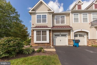 24 Old Cedarbrook Rd, Wyncote, PA 19095