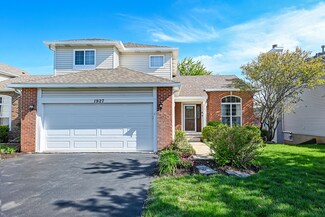 1927 Nutmeg Ln, Naperville, IL 60565