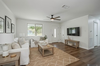 42051 Janile St, Gonzales, LA 70737