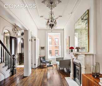 256 W 4th St, New York, NY 10014