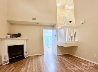 10105 Reindeer Way Ln, Charlotte, NC 28216