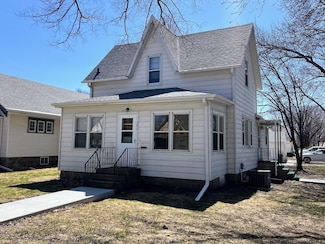 302 E 9th St, Spencer, IA 51301
