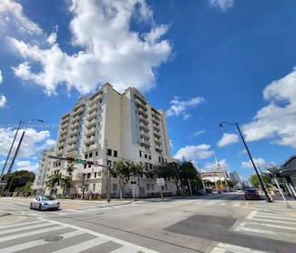 120 SW 8th Ave Unit 501, Miami, FL 33130