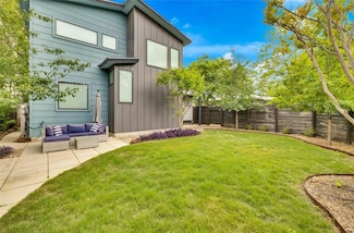 1311 Justin Ln Unit A, Austin, TX 78757