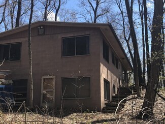 8947 Dunewood Dr, Bridgman, MI 49106