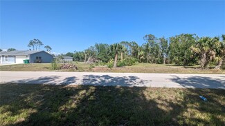 4315 Knollwood Dr, Cleveland, FL 33982