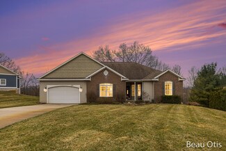 6727 Chancery Dr SE, Alto, MI 49302
