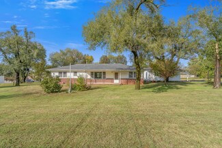 4310 Birch Ln, Joplin, MO 64801