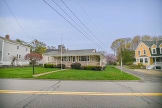 75 Broadway, York, ME 03909