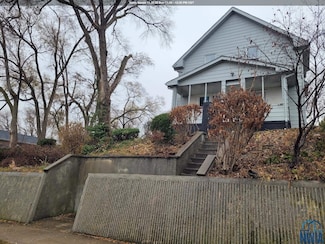 1222 W 5th St, Sioux City, IA 51103