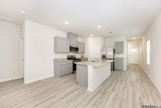 1009 Renova Dr, Baton Rouge, LA 70820