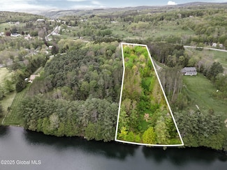 132 Lakeway Ln Unit M, Summit, NY 12175
