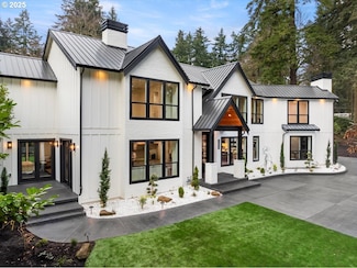 1572 Chandler Rd, Lake Oswego, OR 97034