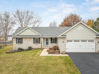 919 Gregory Way, Winnebago, IL 61088