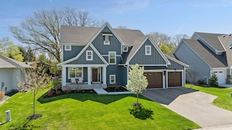 9255 Eagle Ridge Rd, Chanhassen, MN 55317
