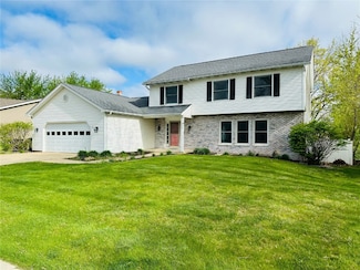 334 Boyson Rd NE, Cedar Rapids, IA 52402