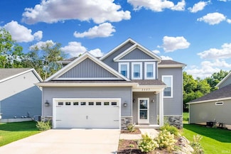 2527 St Charles Ave, South Bend, IN 46614