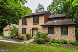 8001 Cypress Grove Ln, Cabin John, MD 20818