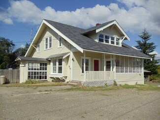419 E Young St, Elma, WA 98541