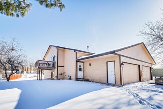 1795 Hale Ave N, Saint Paul, MN 55128