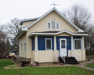 320 Monroe St, Lamont, IA 50650